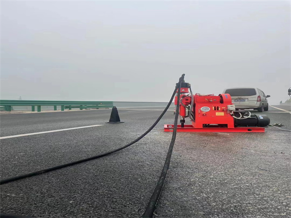 津南马路路基路面开裂下沉注浆加固灌浆